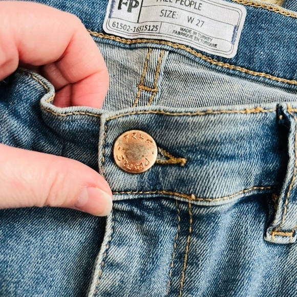 Free People Great Heights Skinny Jeans Frayed Hem - Picture 7 of 7